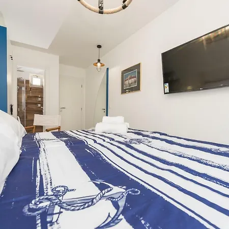 Blue Old Navy By Adex Travel Bed & Breakfast Zadar